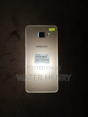 Samsung Galaxy A3 16 GB Gold