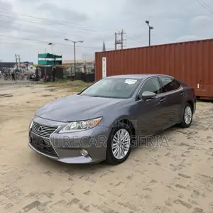 Lexus ES 2013