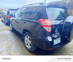 Toyota RAV4 Limited 2011 Black