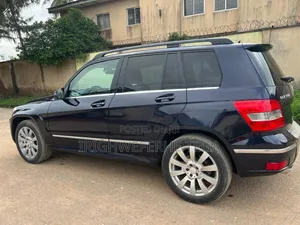 Mercedes-Benz GLK-Class 350 4MATIC 2011 Black