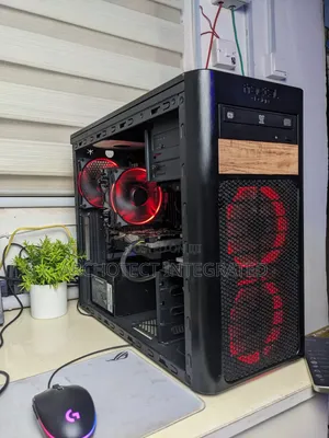 Desktop Computer 16GB Intel Core i7 HDD+SSD 640GB