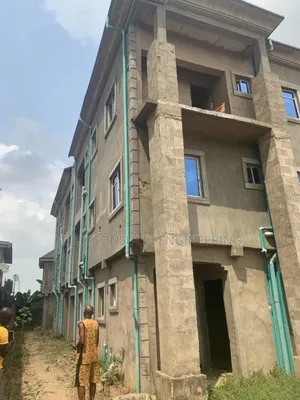 20bdrm Block of Flats in Igando / Ikotun/Igando for sale