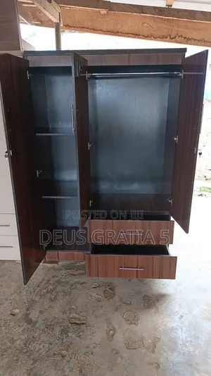 4 by 6 Feet Wardrobe With Doors Near Me  for Hotel and Homes