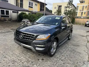 Mercedes-Benz M Class ML 350 4Matic 2012 Gray