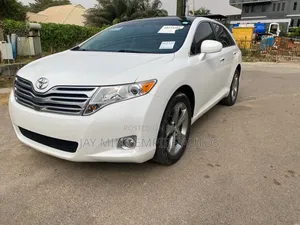 Toyota Venza 2011 White
