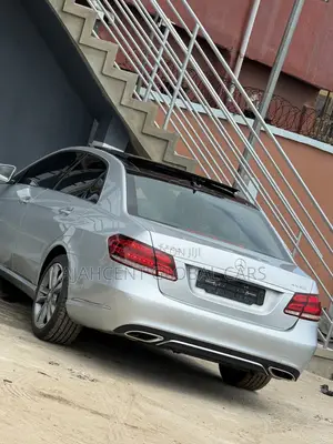 Mercedes-Benz E300 2014 Silver