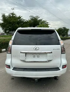 Lexus GX 2016 White