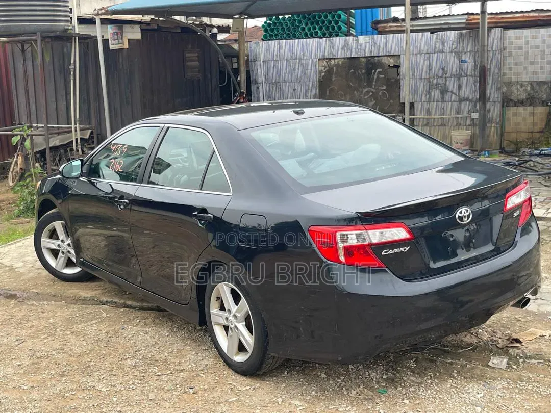 Toyota Camry 2012 Black