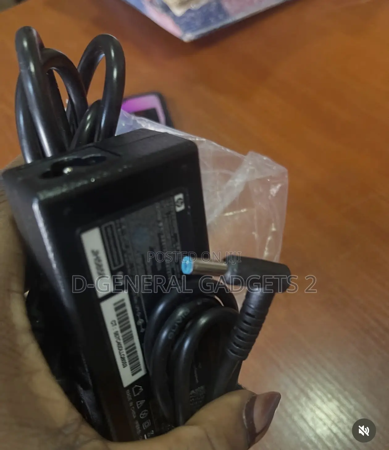 Original HP Charger 🔌