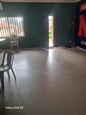 3bdrm Bungalow in Ikeja Gra for rent