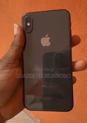 Apple iPhone X 64 GB Black