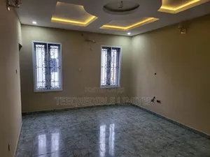 2bdrm Apartment in Seaflow Estate, Ifako-Gbagada for rent