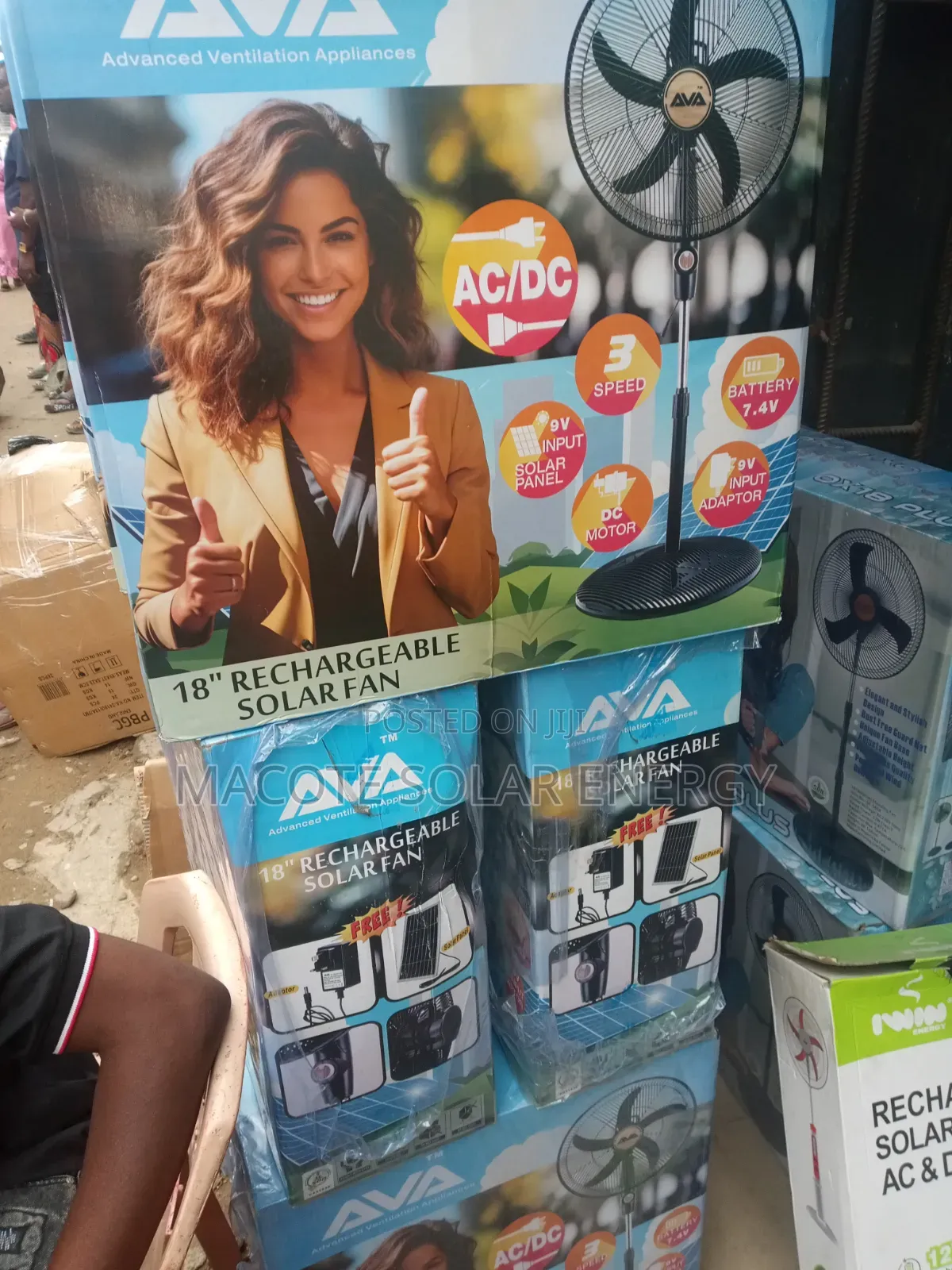 18" AVA Solar Rechargeable Fan