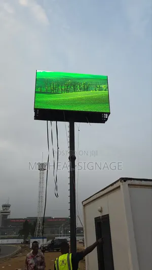 Led Advert Screen Airport