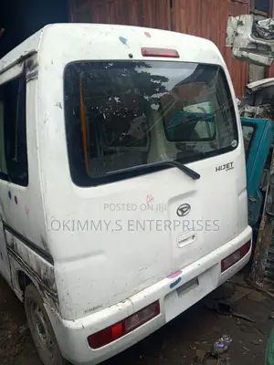 Daihatsu Hijet 2012 White