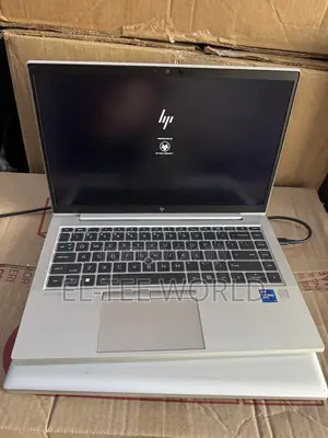Laptop HP EliteBook 840 G8 16GB Intel Core i7 SSD 512GB
