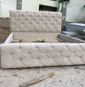 6 by 6 Bedframe With Buttons