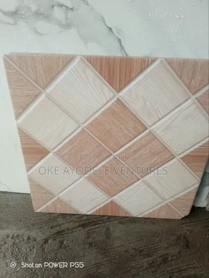 36PM026 30/60 Wall Tiles