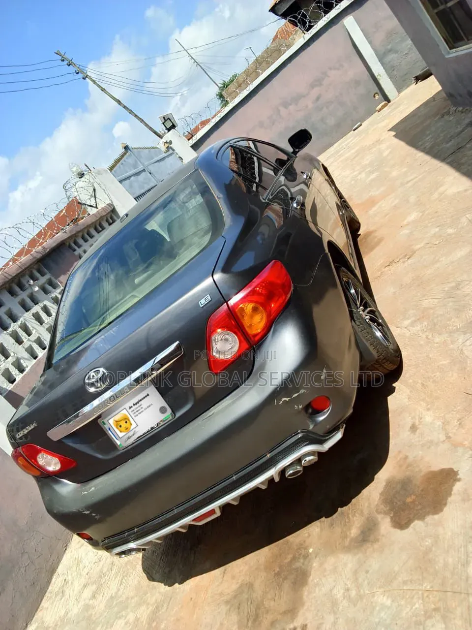 Toyota Corolla 2010 Gray