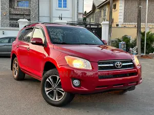 Toyota RAV4 4x4 2009 Red