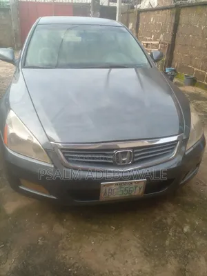 Honda Accord 2004 Gray