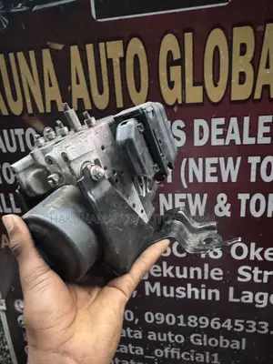 Toyota Avalon 2011–2012 ABS Pump / ABS Module –Tokunbo