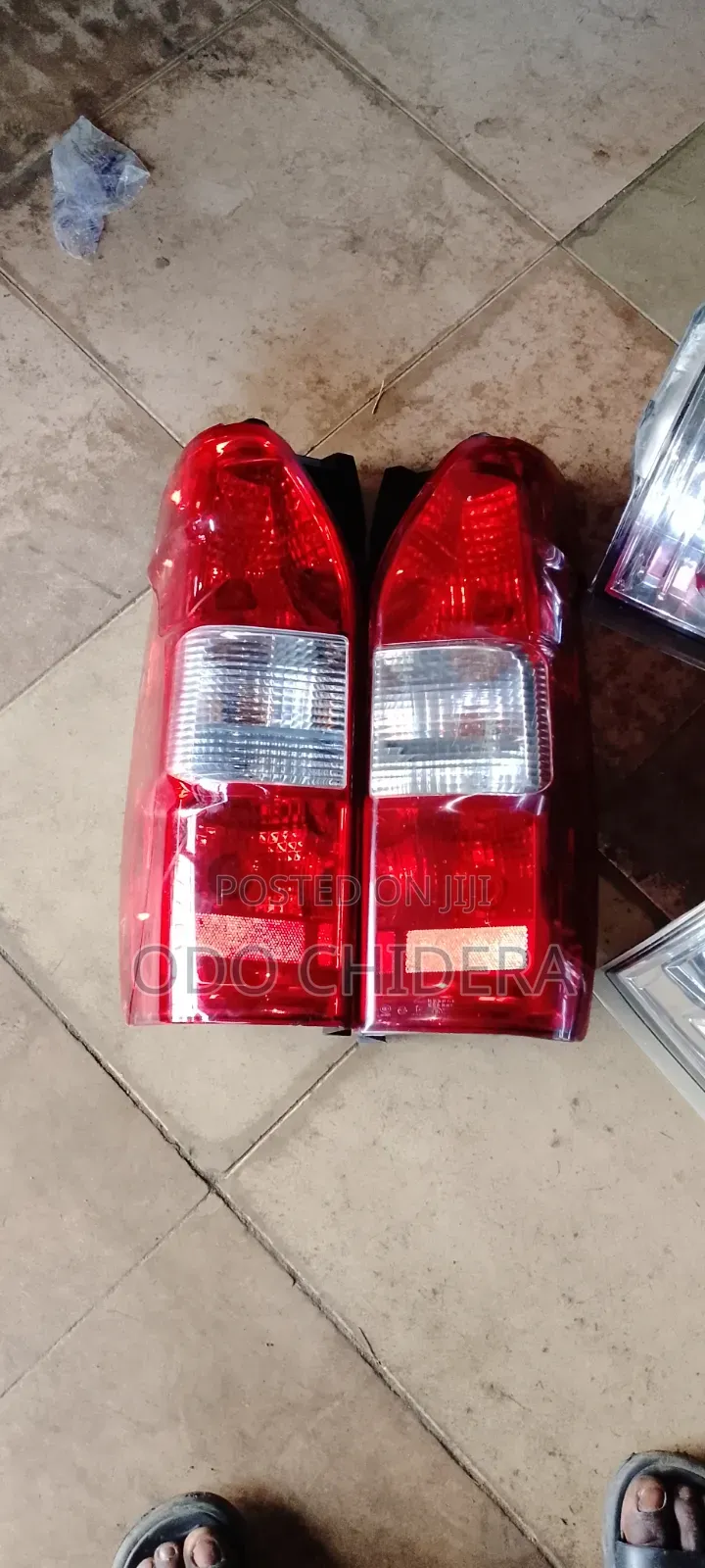 Back Light Hiace Chain Bus