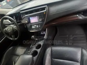 Toyota Avalon XLE 4dr Sedan (3.5L 6cyl 6A) 2014 Black