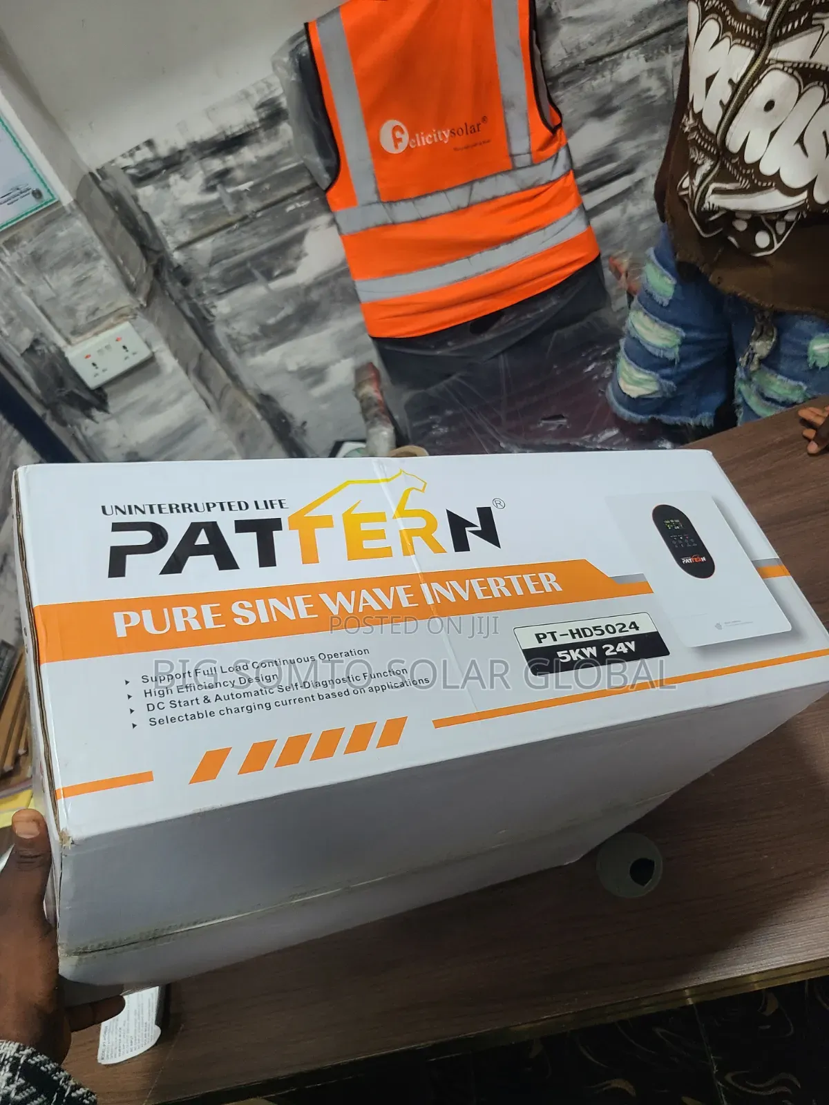 5kva/24v Pattern Hybrid Inverter