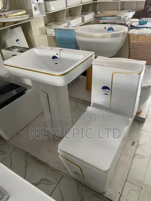 Special Master Toilet Seat With Basin