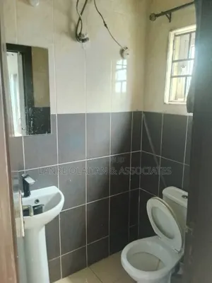 2bdrm Block of Flats in Lekki Phase 1, Lagos for sale