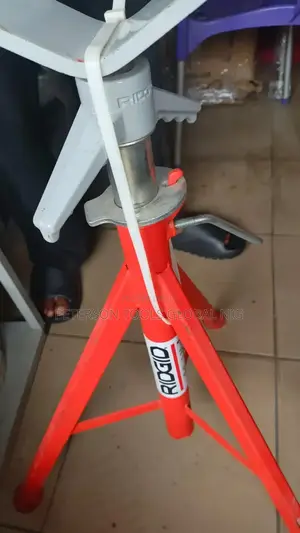 Rigid Industrial Pipe Stand