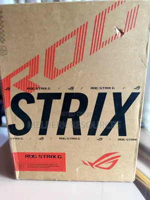 Laptop Asus ROG Strix G18 32GB Intel Core i9 SSD 1T