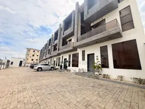 4bdrm Townhouse / Terrace in Jahi for rent