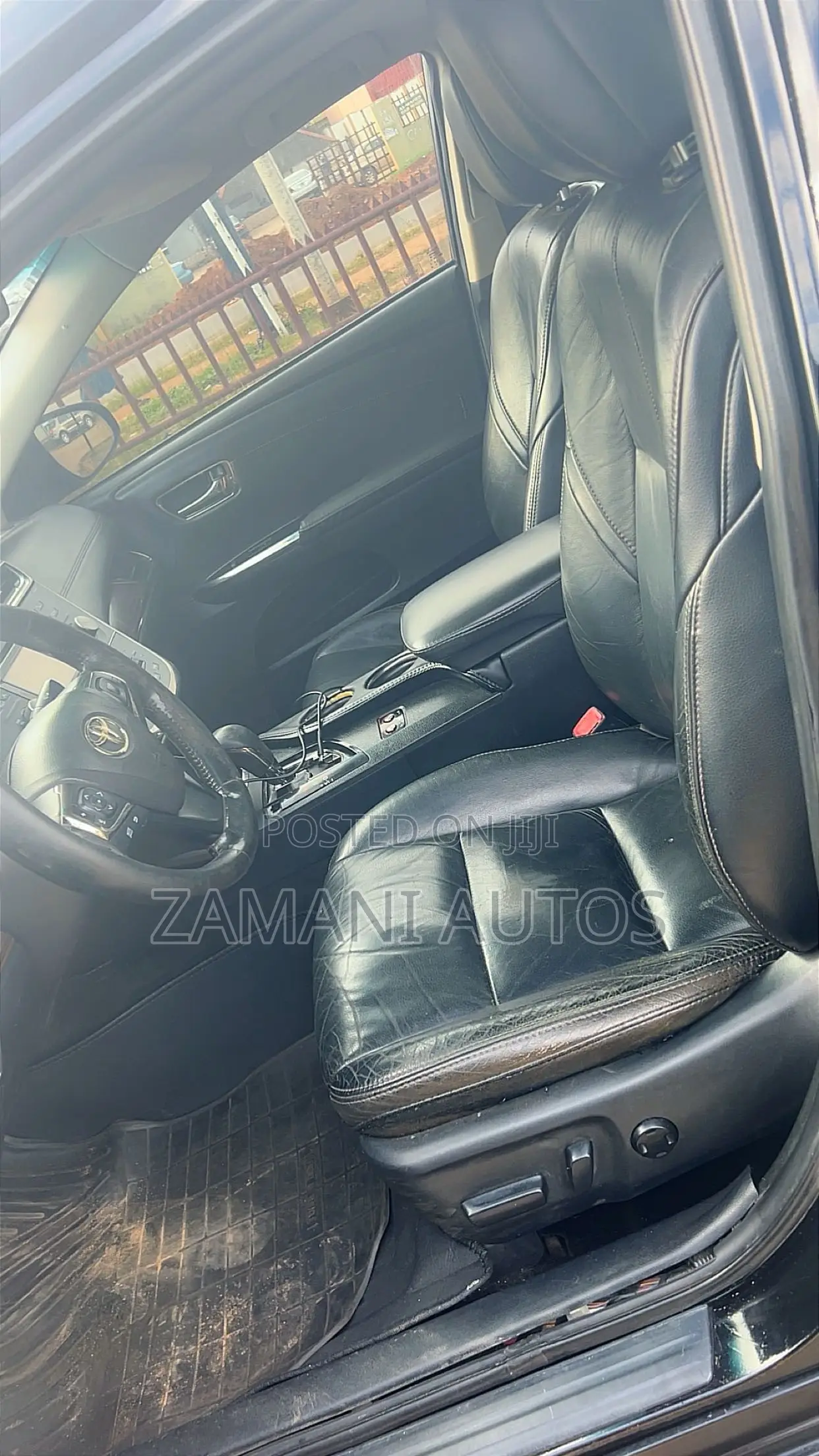 Toyota Avalon 2015 Black
