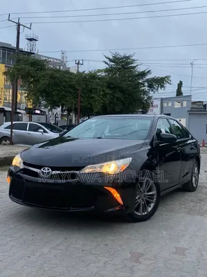 Toyota Camry 2016 Black