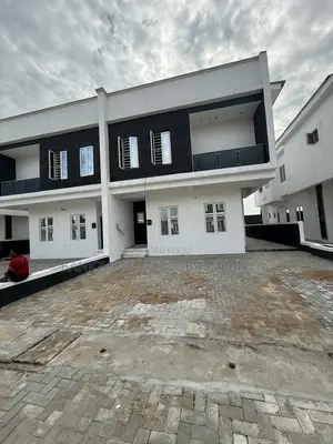 4bdrm Duplex in Ajah for sale