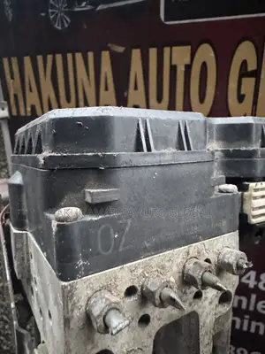 Toyota RAV4 2006–2008 ABS Pump / ABS Module Available for Tokunbo