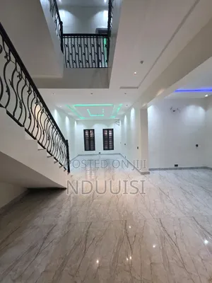 4bdrm Townhouse / Terrace in Ikeja GRA for rent