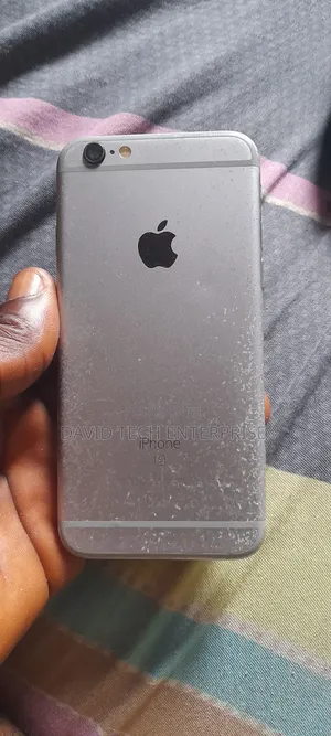 Apple iPhone 6s 64 GB Silver