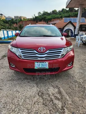 Toyota Venza LE 2011 Red