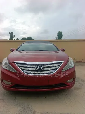 Hyundai Sonata 2012 Red