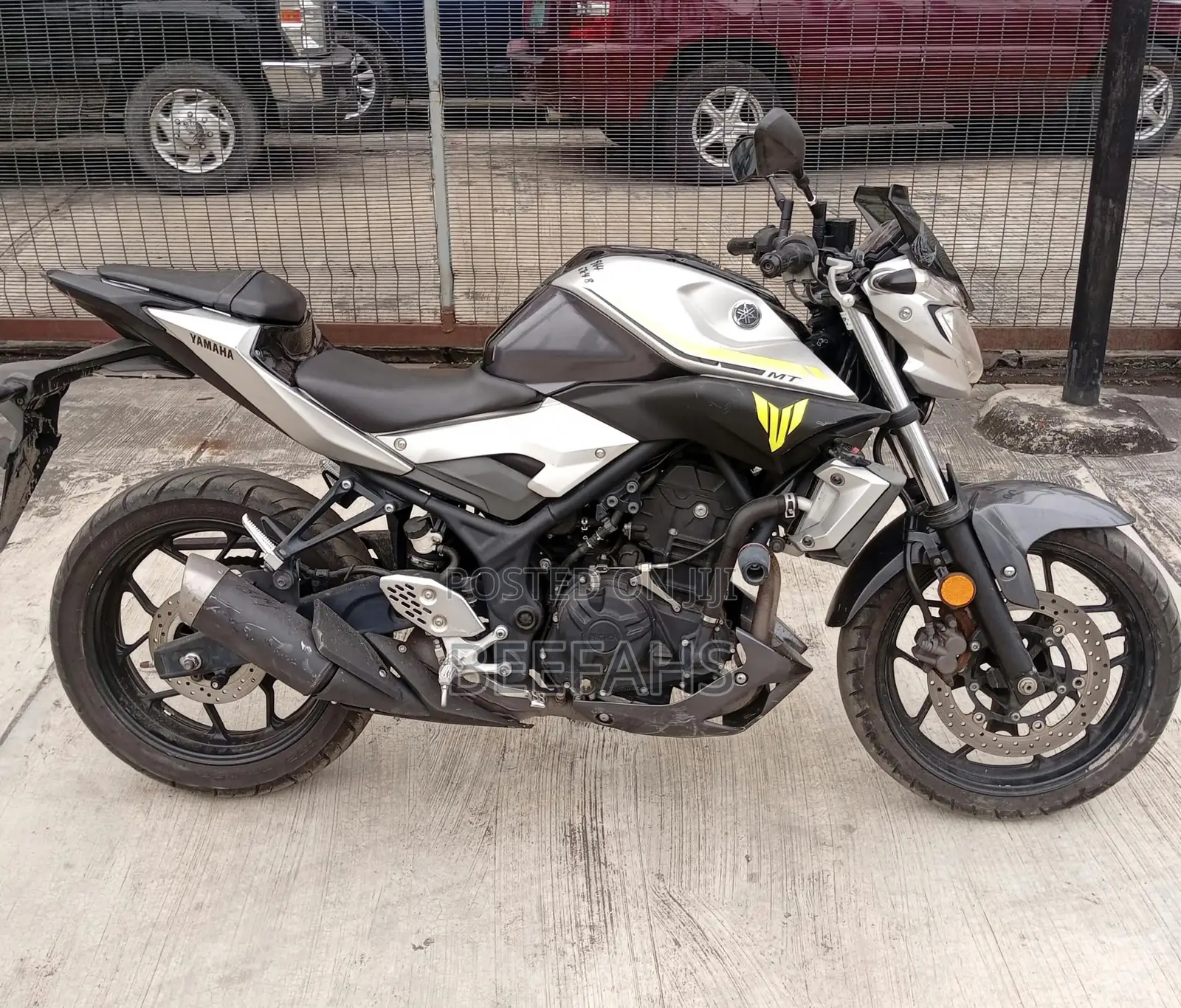 Yamaha 2018 Silver