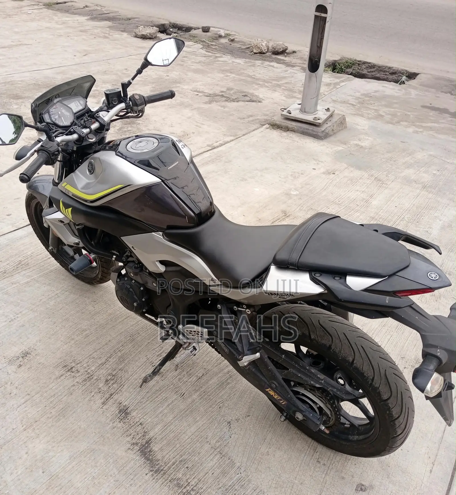 Yamaha 2018 Silver
