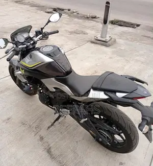 Yamaha 2018 Silver