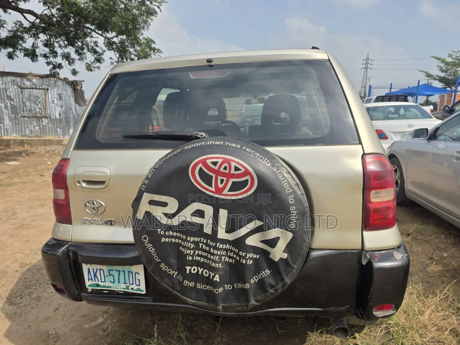 Toyota RAV4 2005 Gold