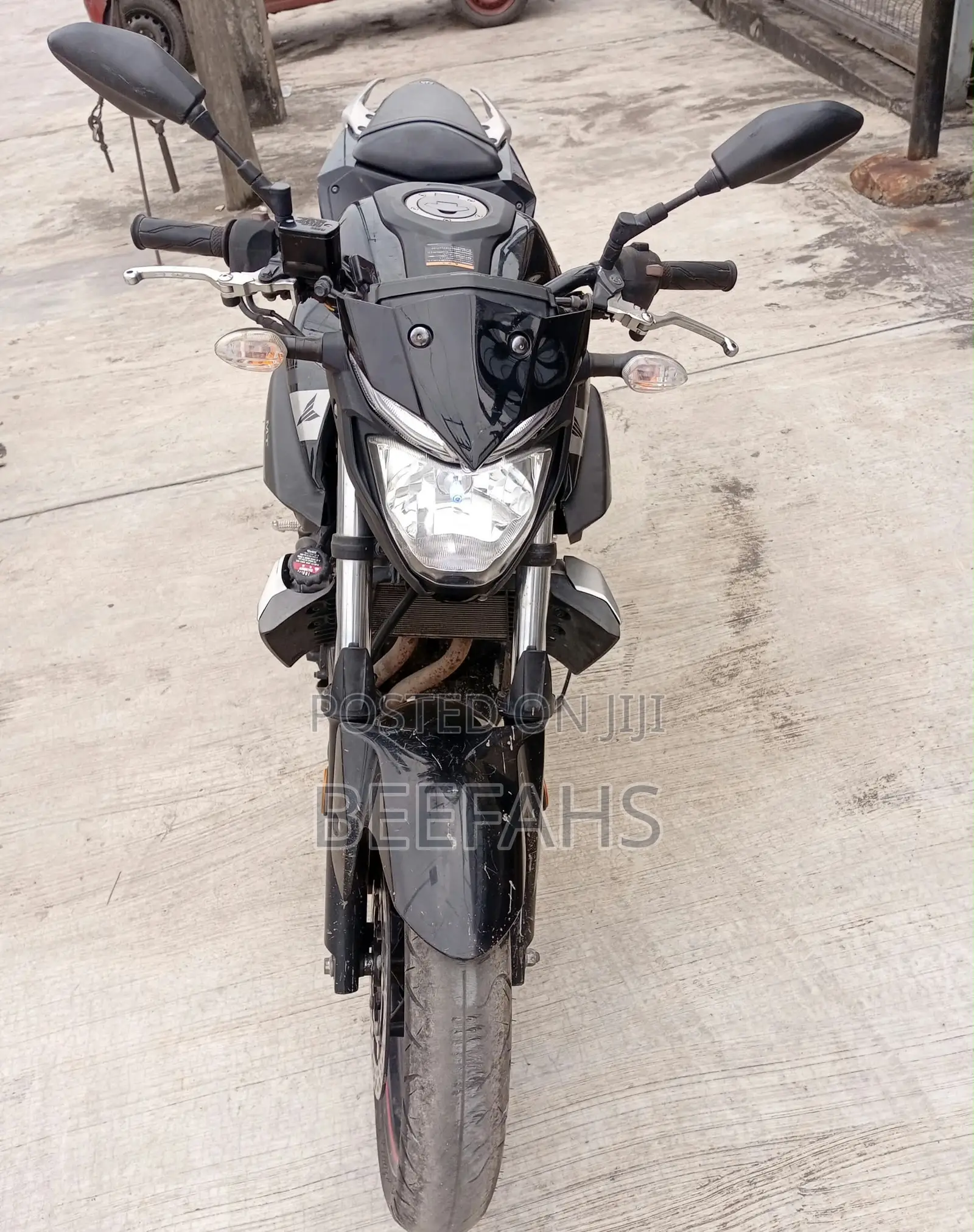 Yamaha 2018 Black