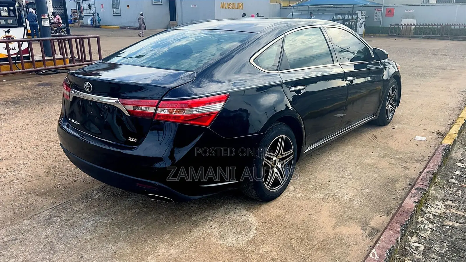 Toyota Avalon 2015 Black