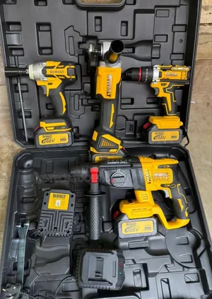 DeWalt 4-in-1 Cordless Power Tool Combo Kit