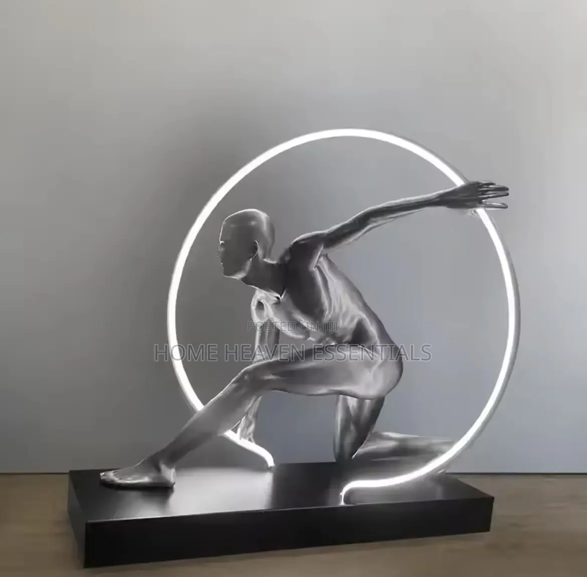 Modern Resin Sculptor Floor Lamp